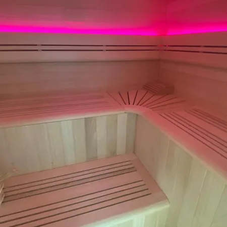 ベッド・アンド・ブレックファスト Parenthese Verte 3*